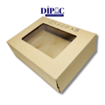 Presenta tus productos con confianza utilizando esta caja con visor de cartón microcorrugado marrón liso. Fabricada con materiales de alta calidad, brinda mayor firmeza, resistencia y seguridad