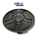 Presenta tus deliciosas confituras con estilo utilizando esta elegante bandeja con 5 divisiones. Ideal para confitería, golosinas, chocolates o cualquier tipo de dulce que desees exhibir de manera atractiva.