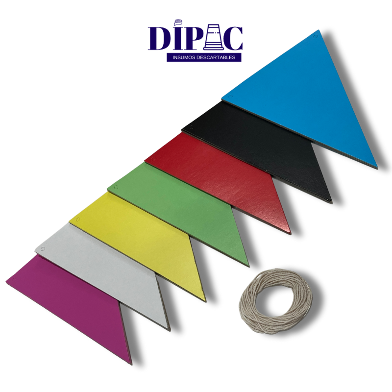 Banderines triangulares perfectos para decorar tus eventos.